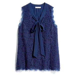 NWT Skies Are Blue Navy Kirt Scallop Trim Lace Blouse (Small)